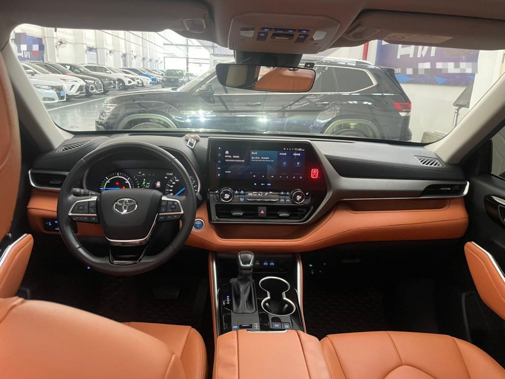 2022 Toyota Highlander Hybrid 2.5L 4WD Premium Edition 7-местный - Huishida Trading