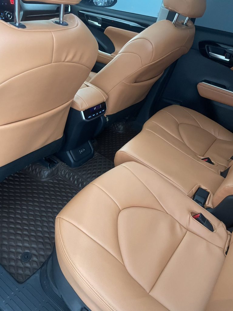 2022 Toyota Highlander Hybrid 2.5L 4WD Premium Edition 7-местный - Huishida Trading