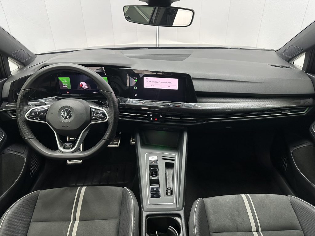 Volkswagen Golf 2021 280TSI DSG R-Line - Huishida Trading