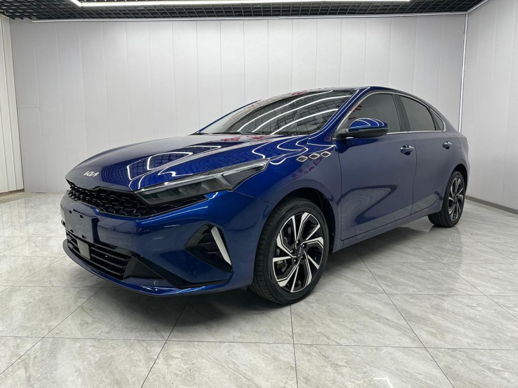 Kia K3 2023 1,5 л CVT Premium Edition - Huishida Trading