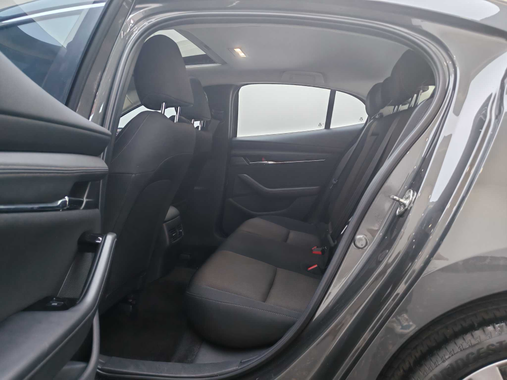 Mazda3 Axela 2021 2.0L Automatic Premium Edition - Huishida Trading