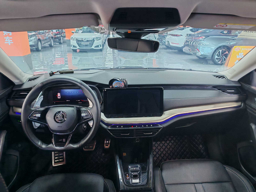 Škoda Octavia 2021 PRO TSI280 DSG Prestige Edition - Huishida Trading