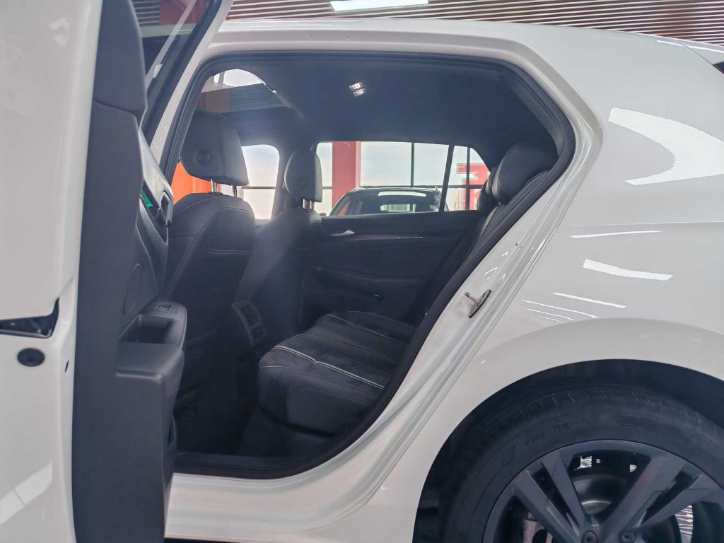 Volkswagen Golf 2021 280TSI DSG R-Line - Huishida Trading