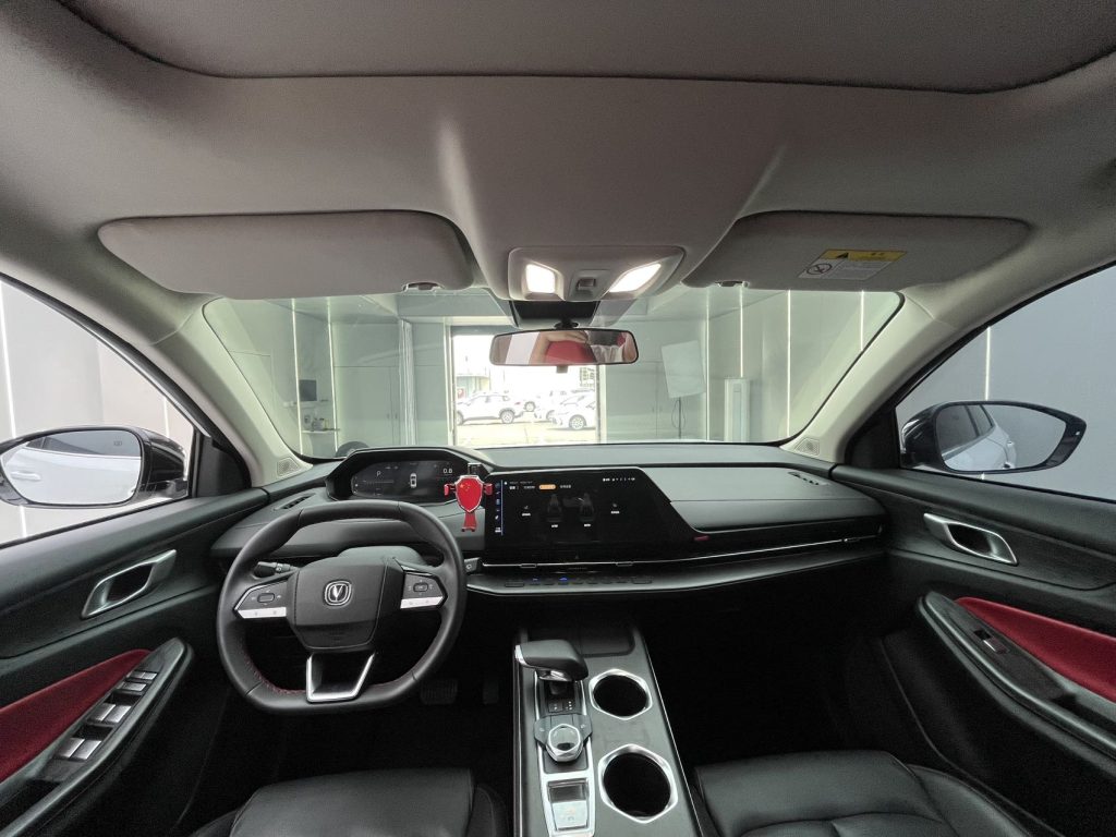 ChanganCS55PLUS Модель 2022 года 1.5T Sport Edition - Huishida Trading