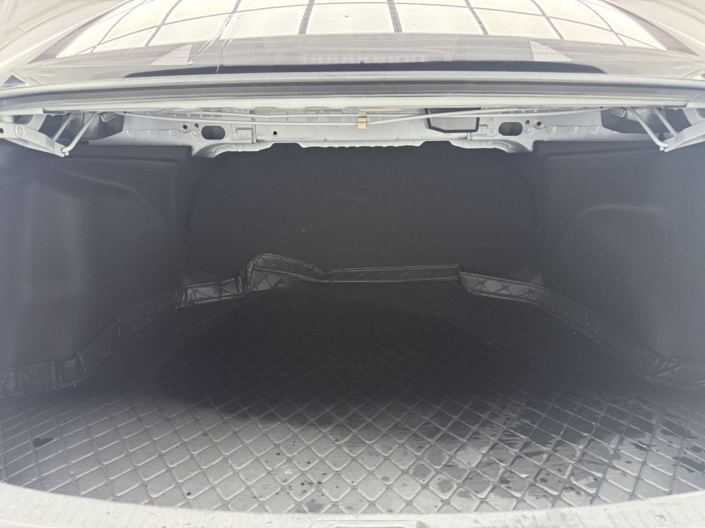 Toyota Corolla Модель 2021 года 1.2T S-CVT Pioneer PLUS Edition - Huishida Trading