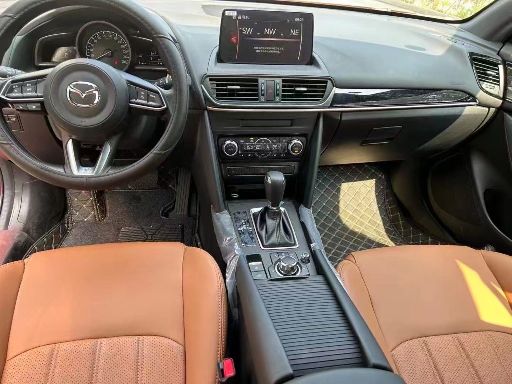 Mazda CX-4 2021 Модель 2.0L Автоматическая 2WD Skyactiv-Explorer Edition - Huishida Trading