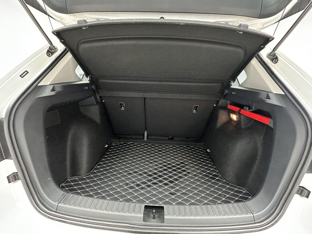 Tharu 2021 280TSI Two-Wheel Drive Style Edition - Huishida Trading