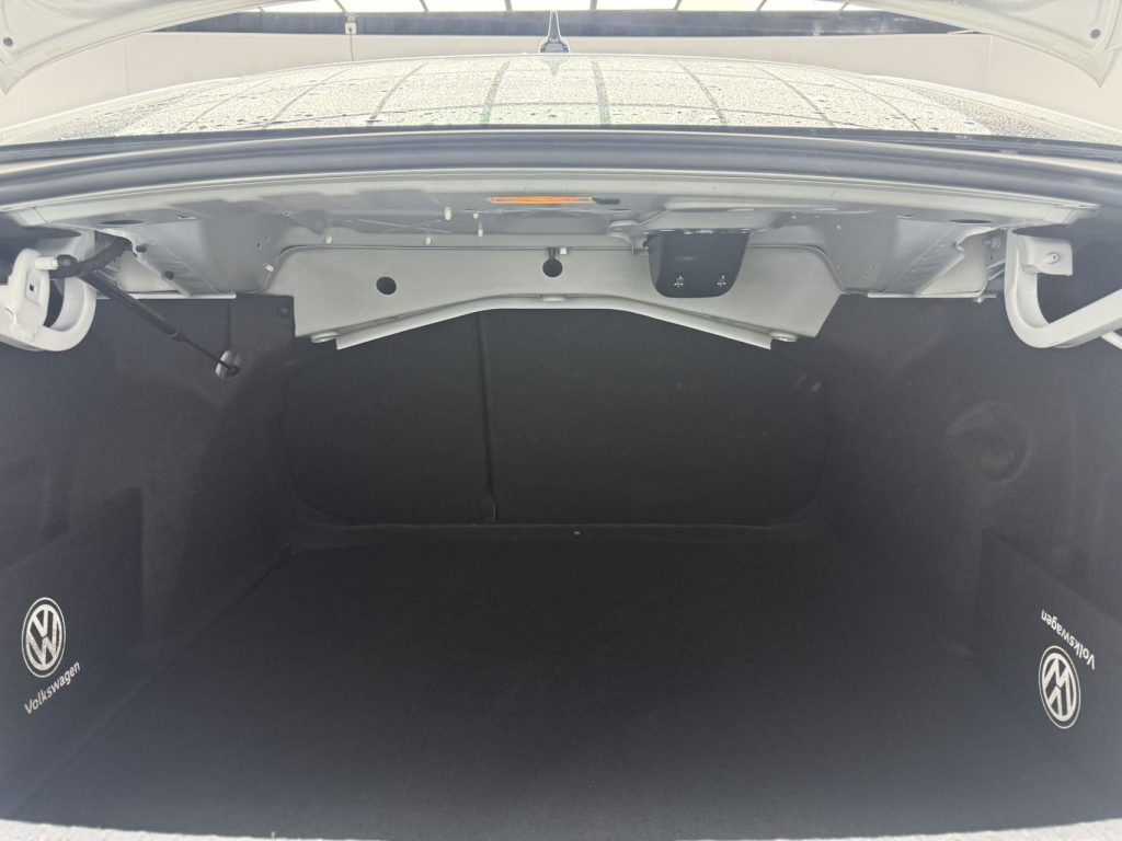 Volkswagen Sagitar 2021 280TSI DSG Excellence Edition - Huishida Trading