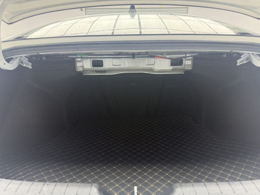 ELANTRA Модель 2022 года 1,5 л CVT LUX Prestige Edition - Huishida Trading