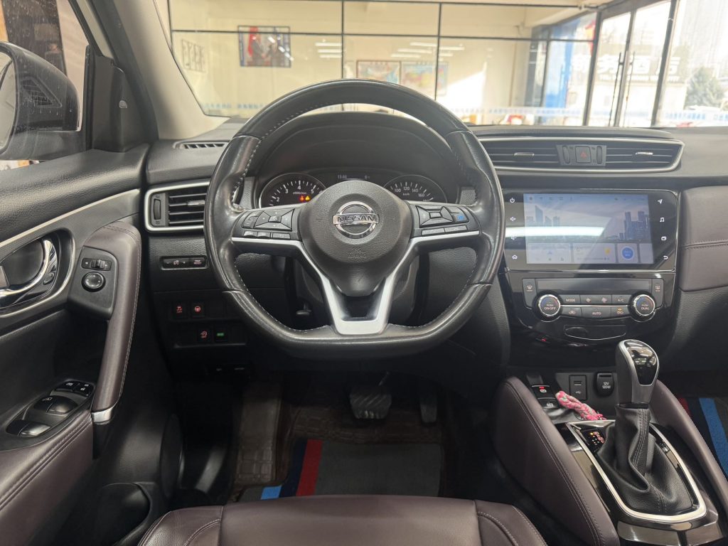 Nissan QASHQAI 2022 года 2,0 л CVT XV TOP Flagship Edition - Huishida Trading