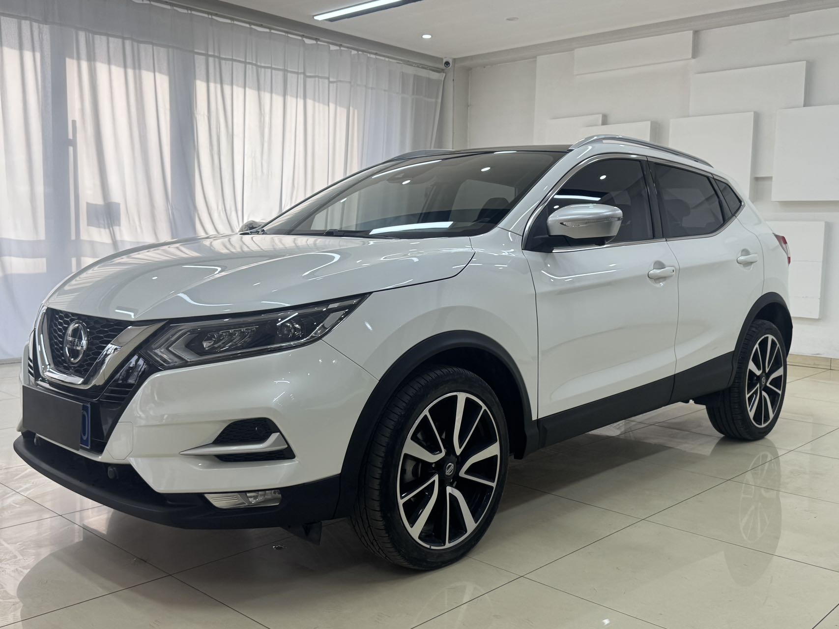 Nissan QASHQAI  2022 года  2,0 л CVT XV TOP Flagship Edition