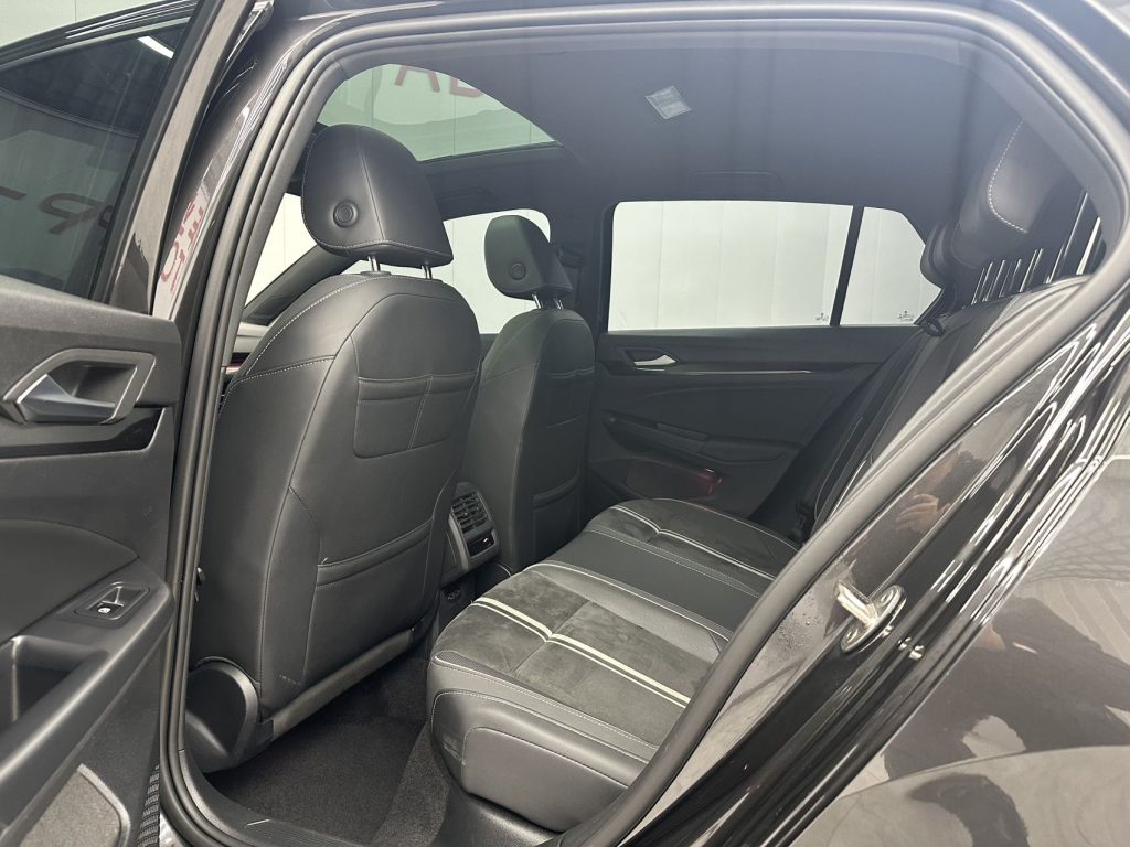 Volkswagen Golf 2021 280TSI DSG R-Line - Huishida Trading