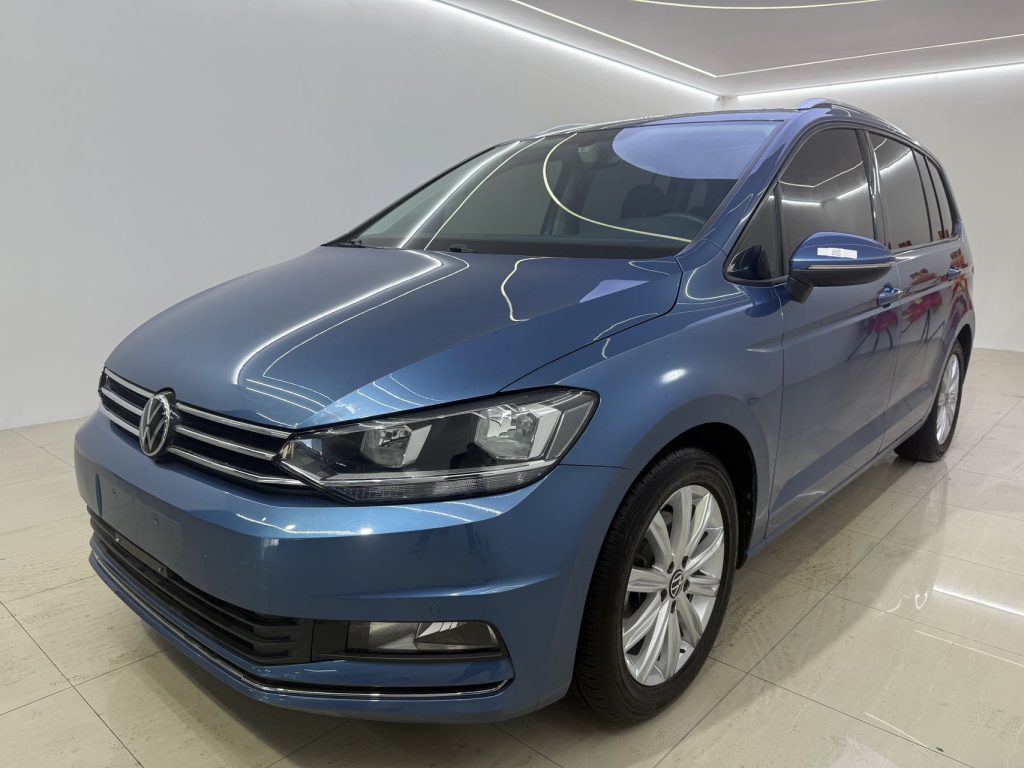 Volkswagen Touran Модель 2021 года L 280TSI DSG Comfort Edition 7-местный - Huishida Trading