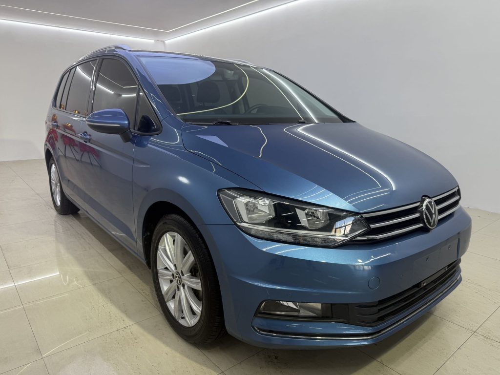 Volkswagen Touran Модель 2021 года L 280TSI DSG Comfort Edition 7-местный - Huishida Trading