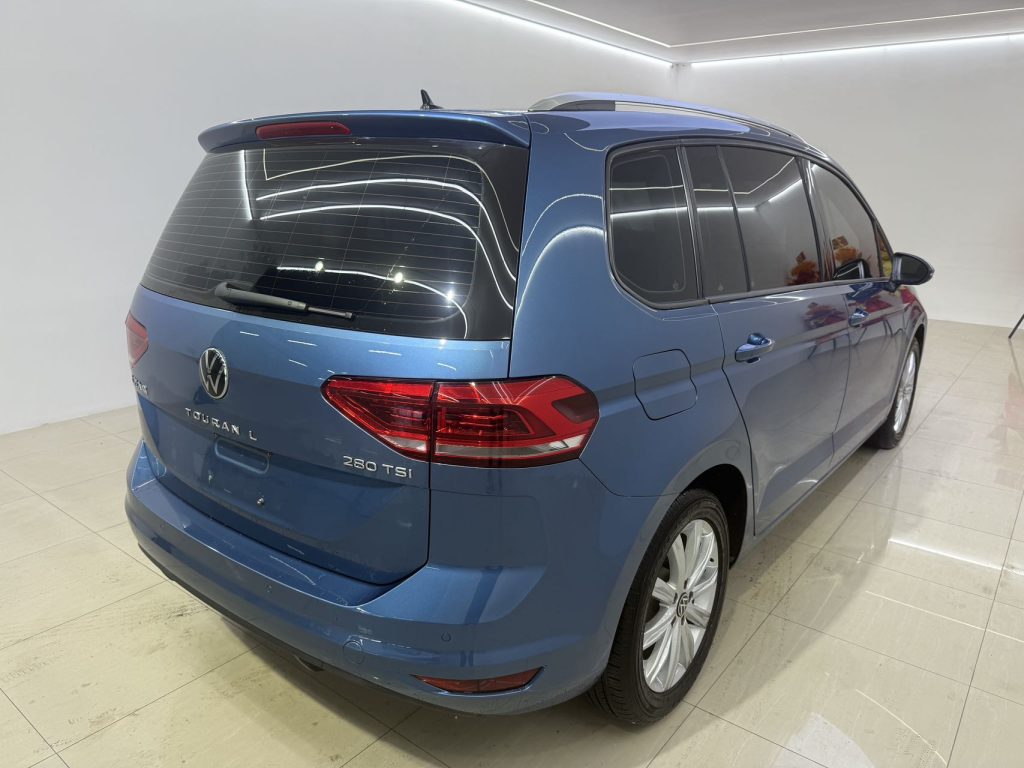 Volkswagen Touran Модель 2021 года L 280TSI DSG Comfort Edition 7-местный - Huishida Trading