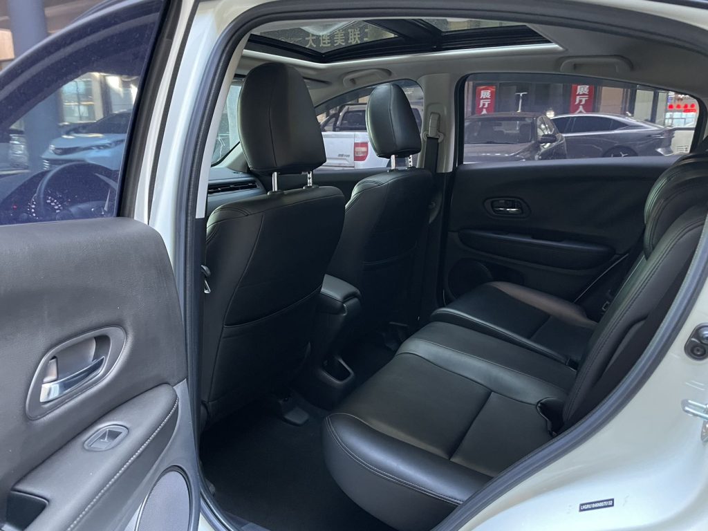 Honda Vezel Модель 2020 года, 1,5 л, CVT Elite Edition - Huishida Trading