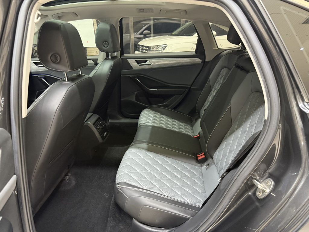 Volkswagen Sagitar 2023 280TSI DSG Superior Edition - Huishida Trading