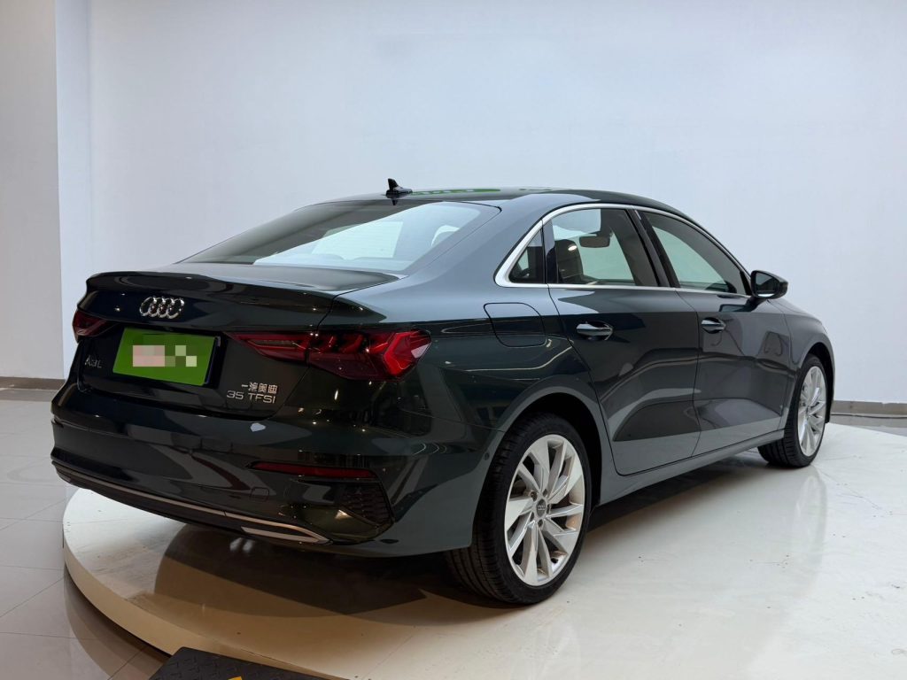 Audi A3 2021 A3L Limousine 35 TFSI Luxury Elegance Edition - Huishida Trading