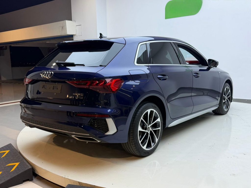 2022 Audi A3 Sportback 35 TFSI Progressive Sport - Huishida Trading