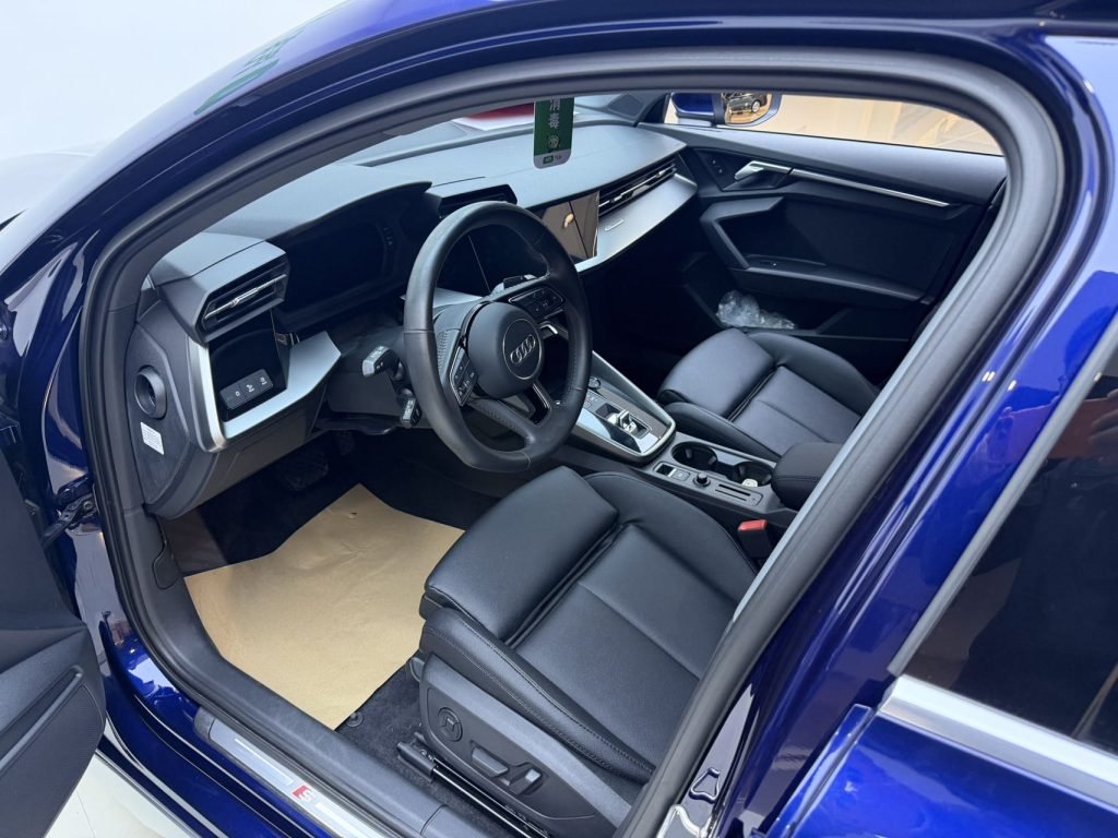 2022 Audi A3 Sportback 35 TFSI Progressive Sport - Huishida Trading