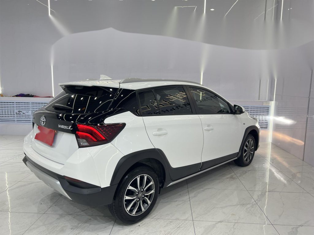 Toyota YARiS L 2022 Модель YARiS X 1.5L CVT Premium Edition - Huishida Trading