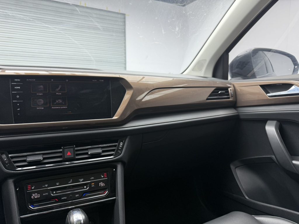 Volkswagen Tharu 2021 280TSI Two-Wheel Drive Luxury Edition PLUS - Huishida Trading