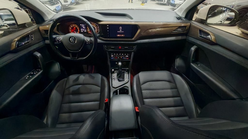 Volkswagen Tharu 2021 280TSI Two-Wheel Drive Luxury Edition PLUS - Huishida Trading