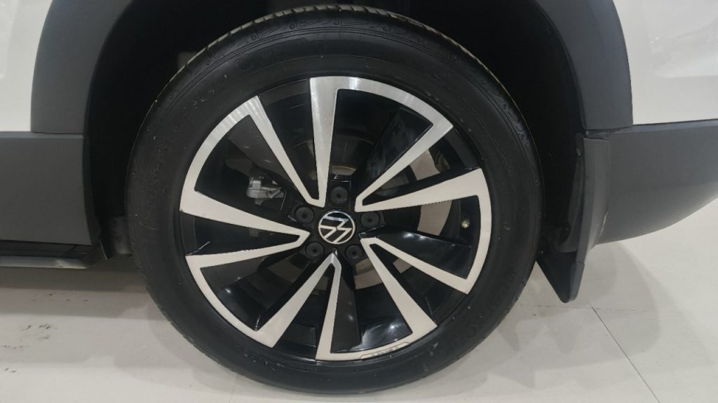 Volkswagen Tharu 2021 280TSI Two-Wheel Drive Luxury Edition PLUS - Huishida Trading