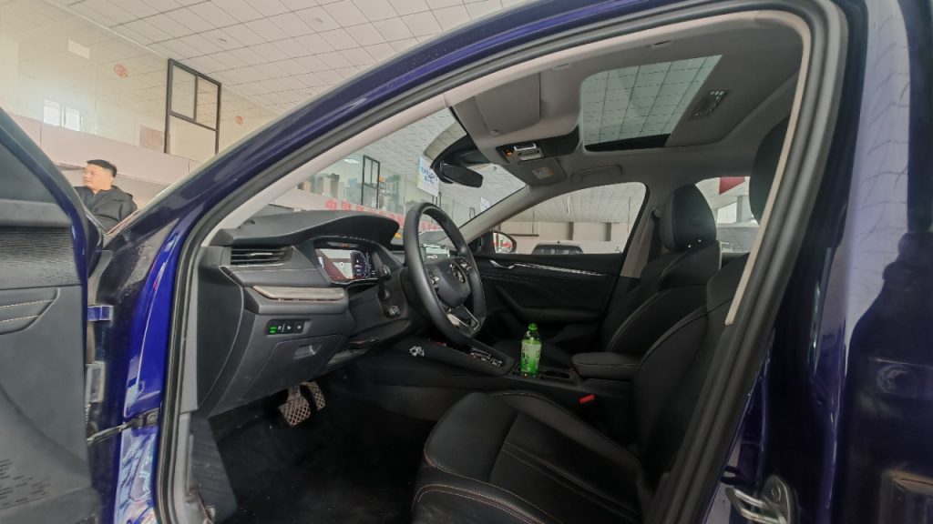 Skoda Octavia 2021 модельный год PRO TSI280 DSG Prestige Edition - Huishida Trading