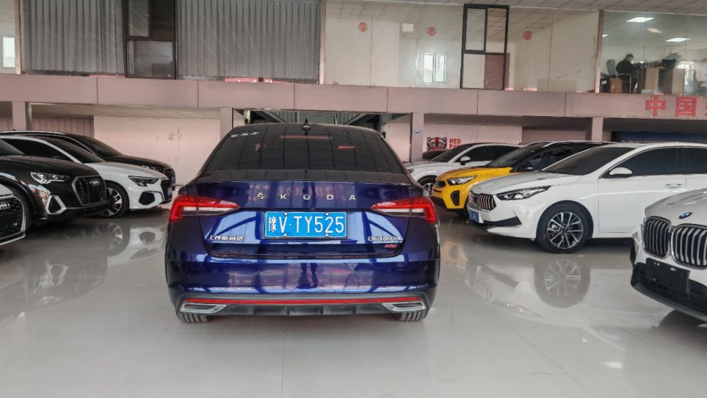 Skoda Octavia 2021 модельный год PRO TSI280 DSG Prestige Edition - Huishida Trading