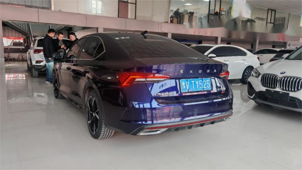 Skoda Octavia 2021 модельный год PRO TSI280 DSG Prestige Edition - Huishida Trading