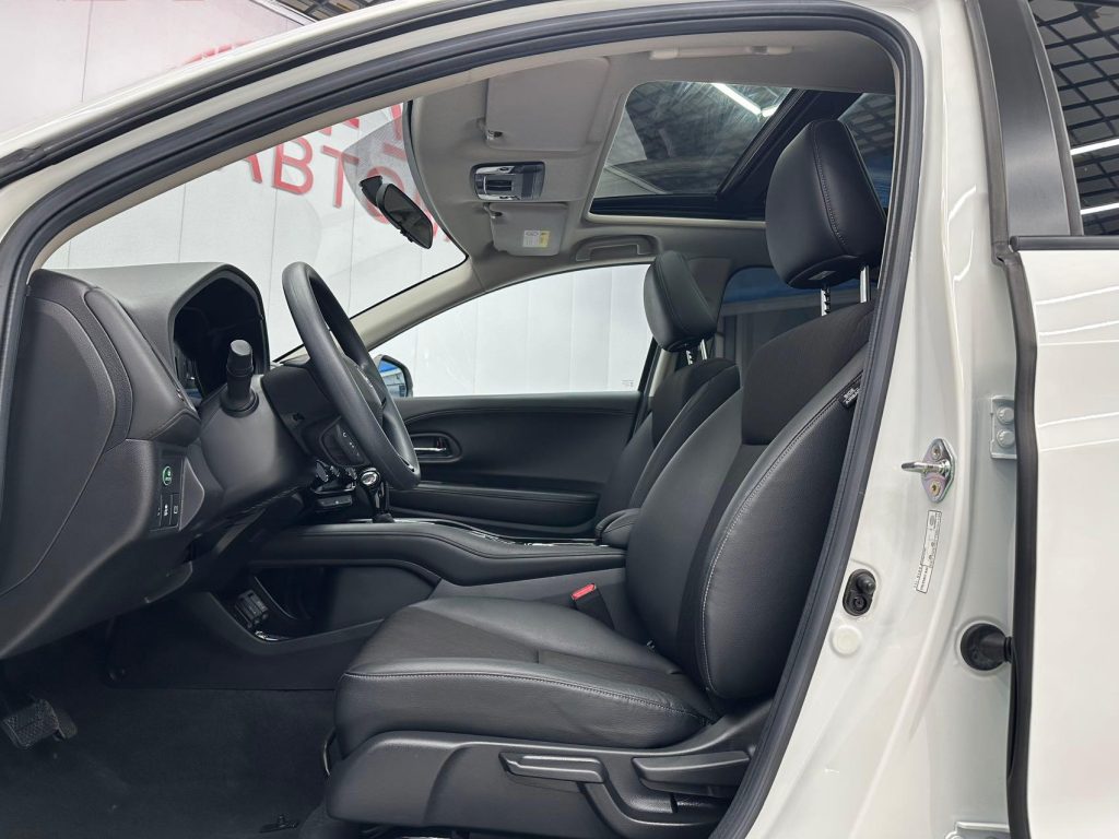 Honda Vezel 2020 года 1,5 л CVT Luxury Edition - Huishida Trading