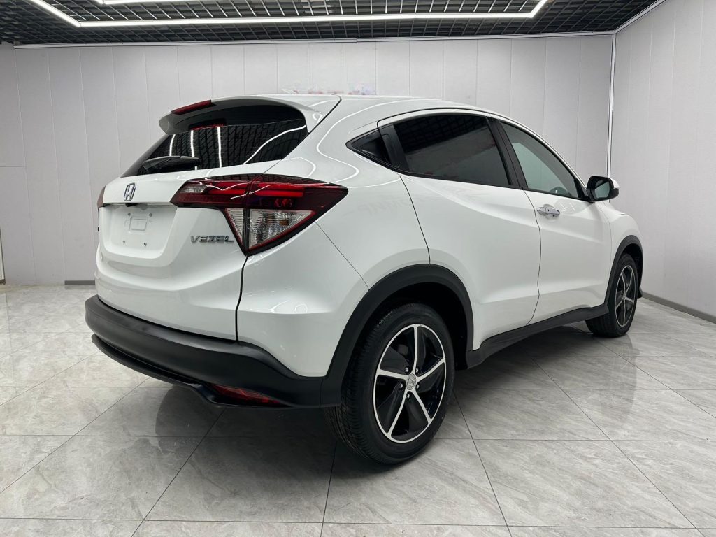 Honda Vezel 2020 года 1,5 л CVT Luxury Edition - Huishida Trading