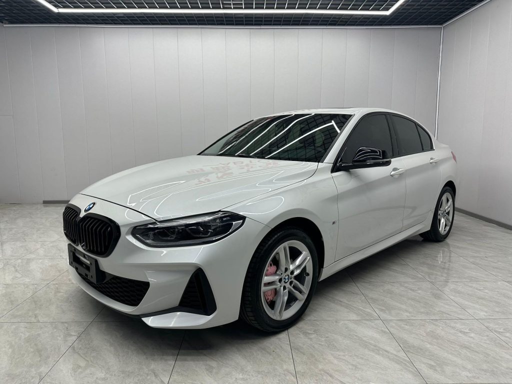 BMW 1 серии 2022 120i M Sport Night Edition - Huishida Trading