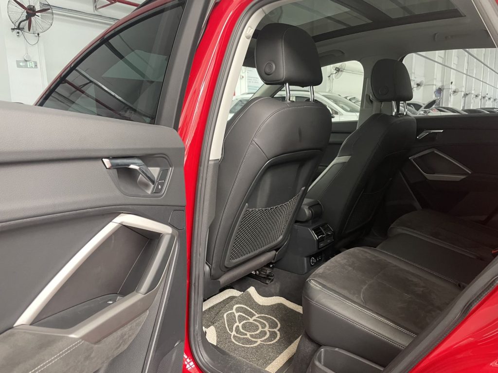 Audi Q3 2022 года 35 TFSI Sportline National VI - Huishida Trading