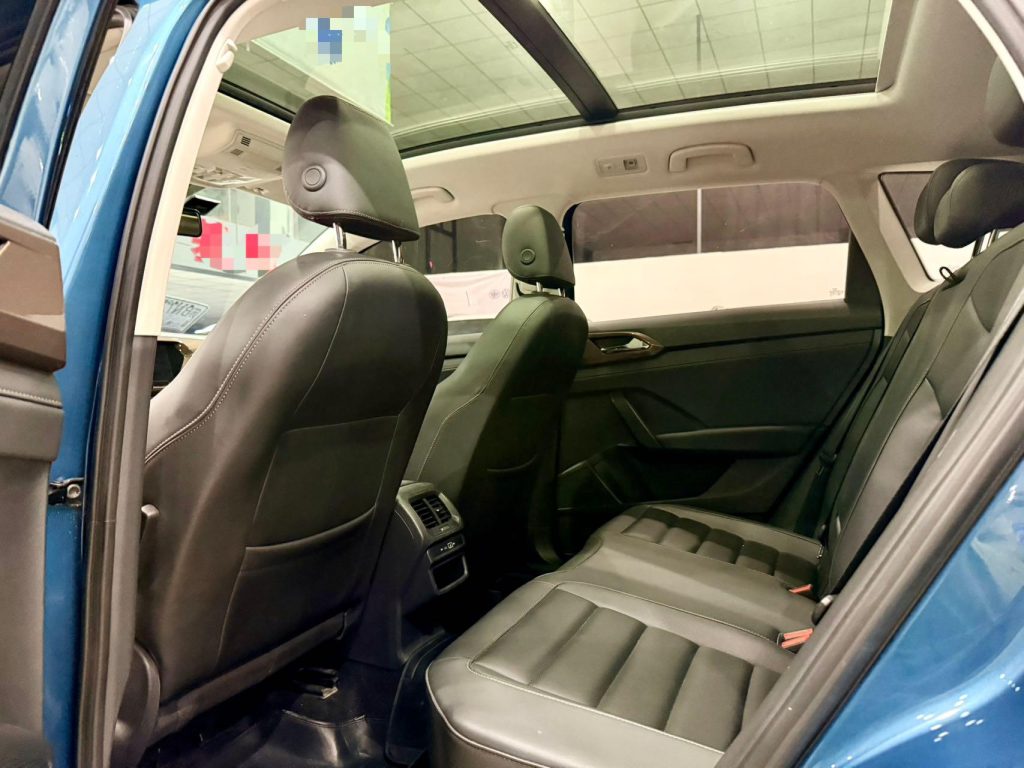 2022 Volkswagen Tharu 280TSI 2WD Luxury Edition - Huishida Trading