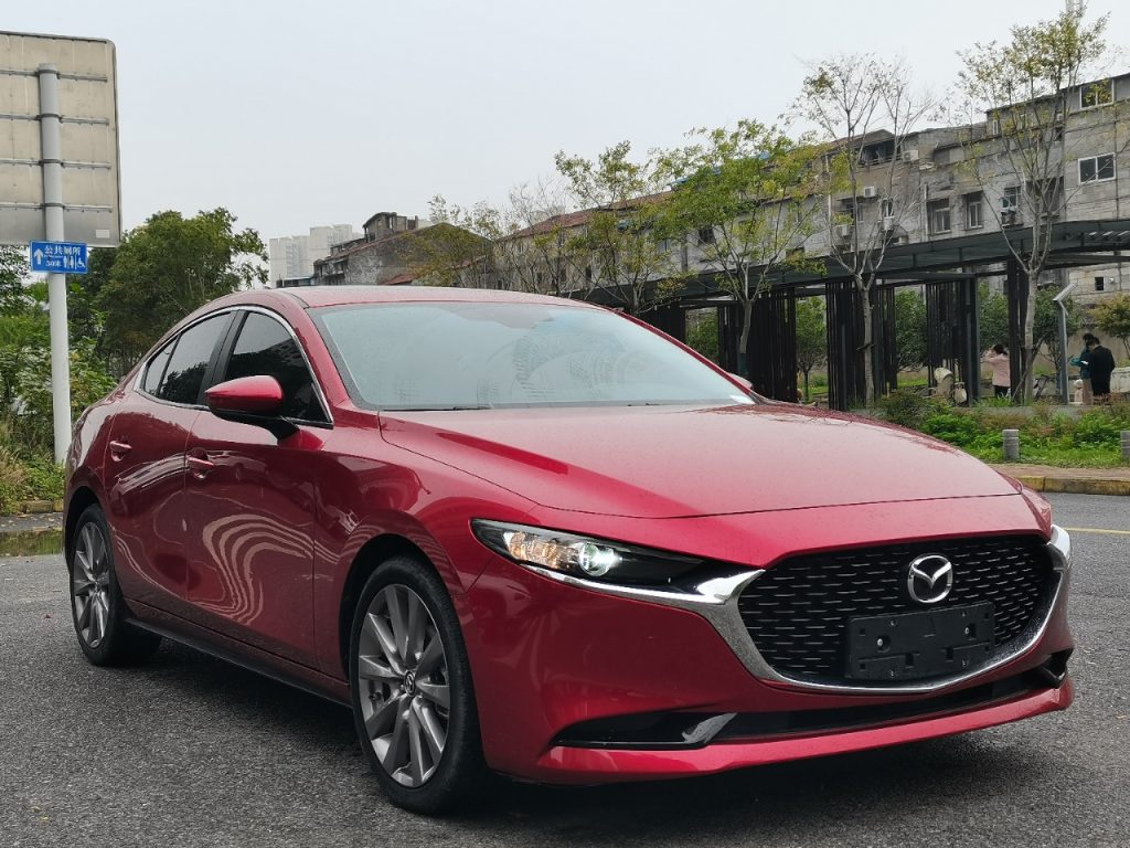 Mazda3 Axela Модель 2021 года, 2,0 л, автоматическая коробка передач, версия Elegance Edition. - Huishida Trading