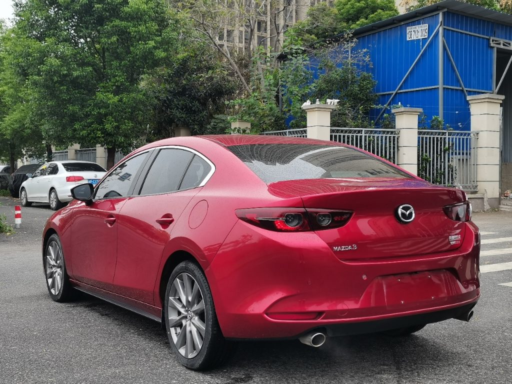 Mazda3 Axela Модель 2021 года, 2,0 л, автоматическая коробка передач, версия Elegance Edition. - Huishida Trading
