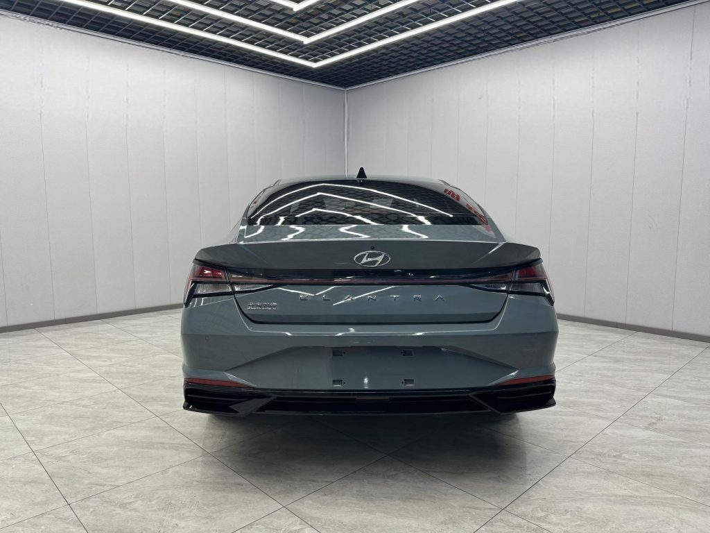 Hyundai Elantra 2022 1.5L CVT LUX Premium Edition - Huishida Trading