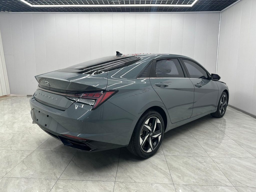 Hyundai Elantra 2022 1.5L CVT LUX Premium Edition - Huishida Trading