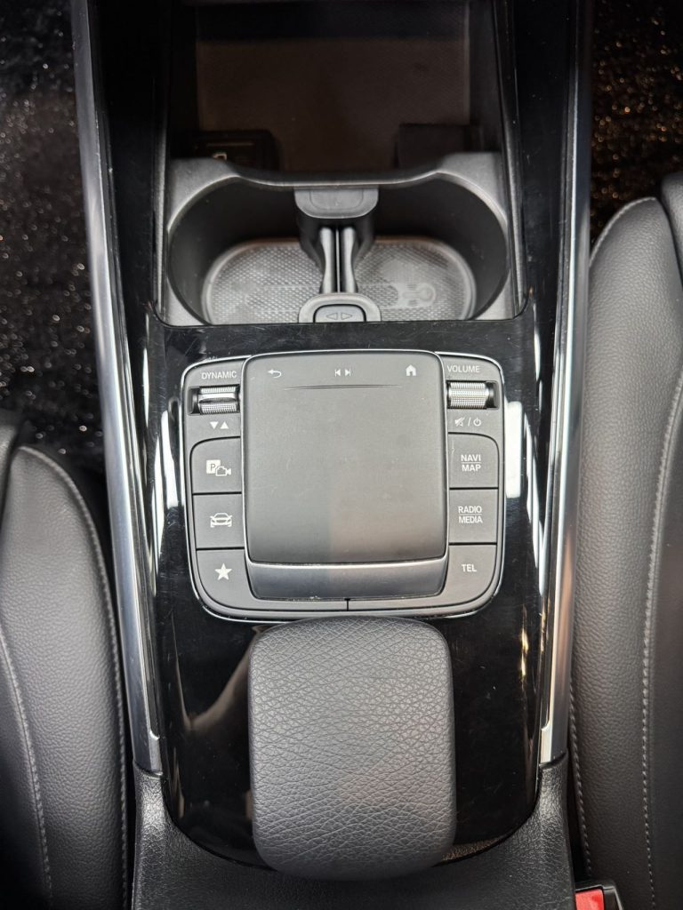 Audi Q3 2022 35 TFSI Sportline - Huishida Trading