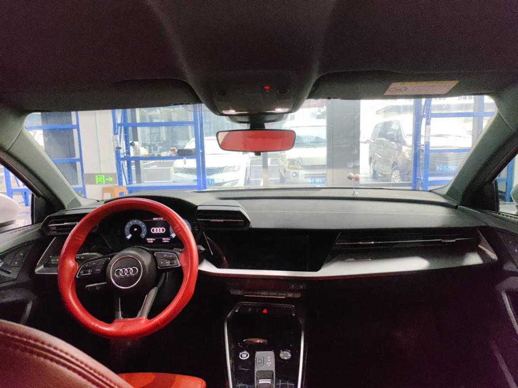 Audi A3 2021 A3L Limousine 35 TFSI Progressive Sport - Huishida Trading