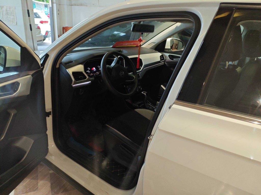 Volkswagen TACQUA 2021 года 1,5 л Автоматическая коробка передач 30-летие - Huishida Trading