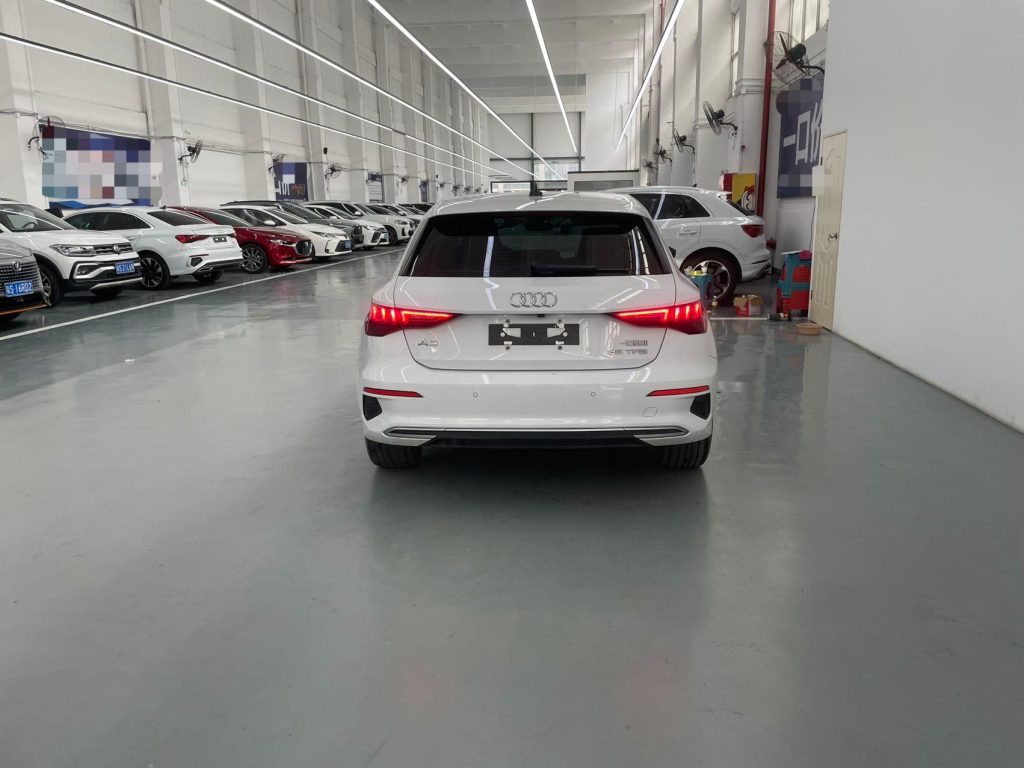 Audi A3 2021 Sportback 35 TFSI Ambition Plus - Huishida Trading