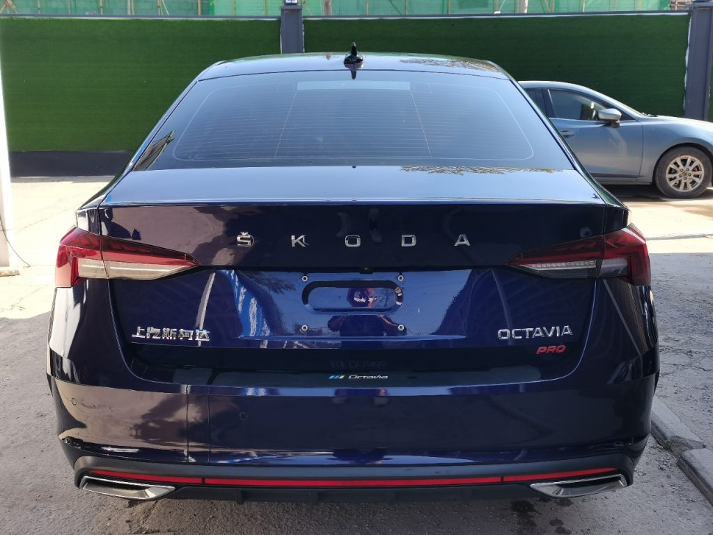 Skoda Octavia 2021 модельный год PRO TSI280 DSG Prestige Edition - Huishida Trading