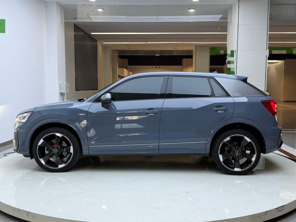 Audi Q2L 2022 Модель 35 TFSI RS Package Sport Edition - Huishida Trading