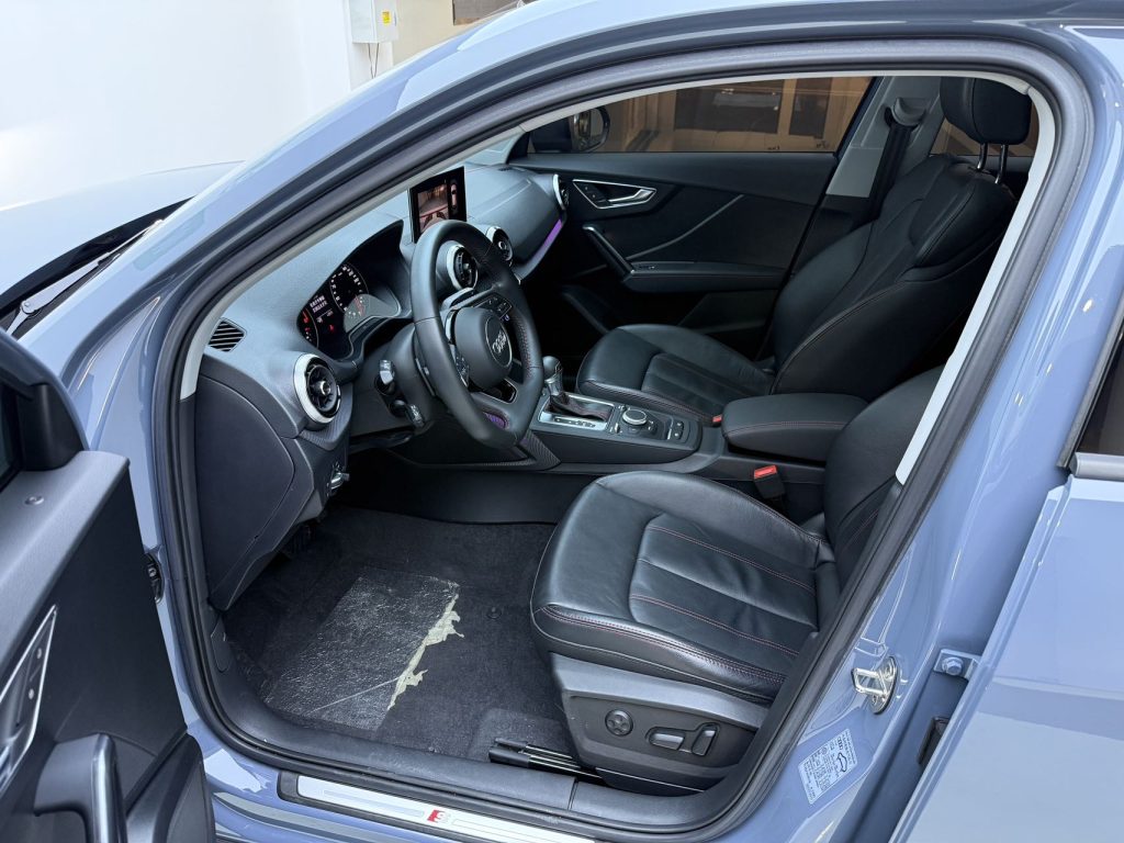 Audi Q2L 2022 Модель 35 TFSI RS Package Sport Edition - Huishida Trading