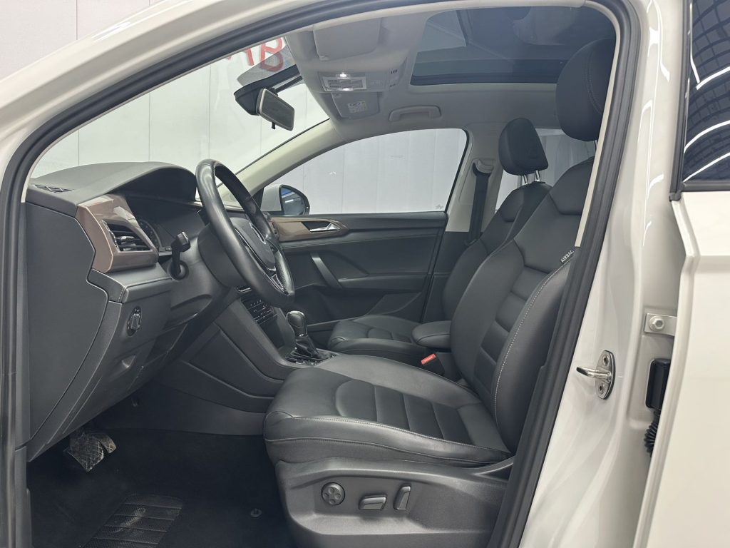 Volkswagen Tharu 2021 года 280TSI Comfort Edition Передний привод - Huishida Trading