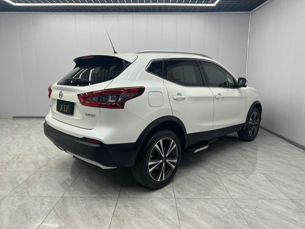 Nissan QASHQAI 2022 Model 2.0L CVT XV Premium Pro Luxury Navigation Edition - Huishida Trading