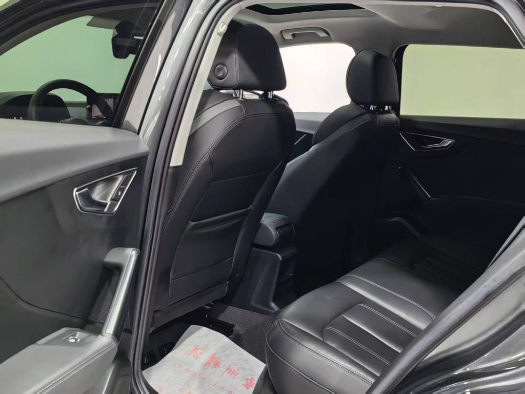 Audi Q2L 2022 года 35 TFSI Sportline - Huishida Trading